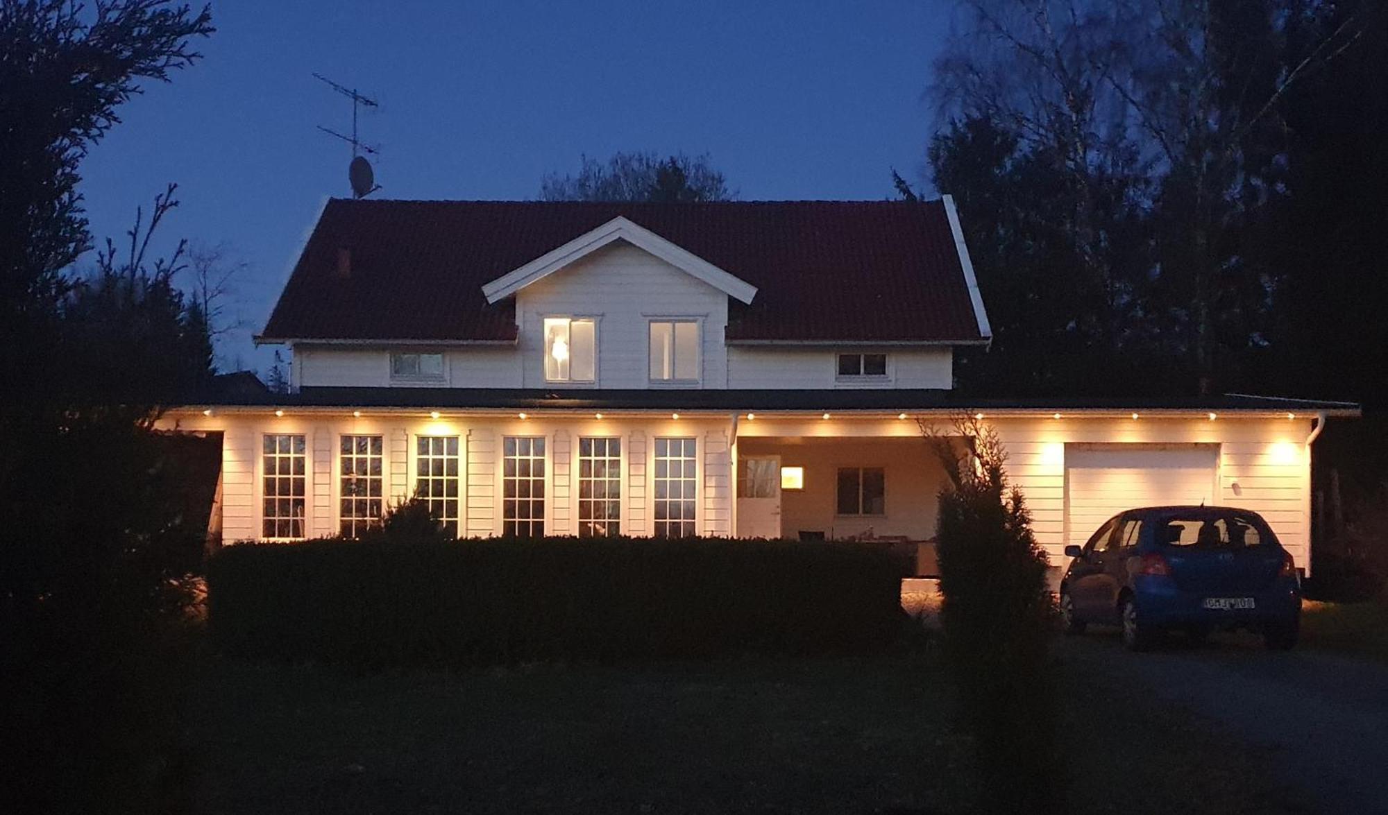 Landvetter Airport B&B And Parking Härryda Buitenkant foto
